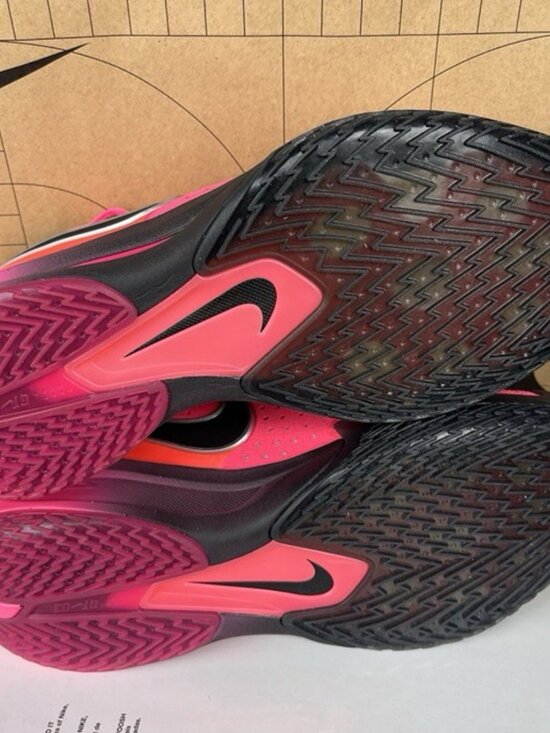 NEW Nike Air Zoom G.T. Cut 3 Hyper Pink Punch Black DV2913-600 Men Size 13.5 main image 5